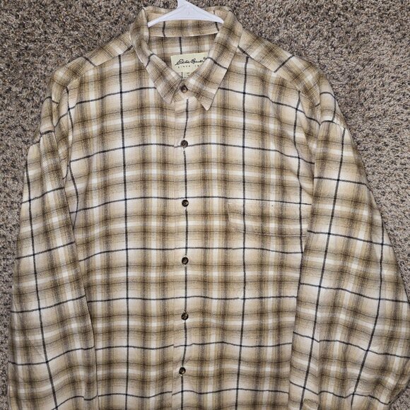 Eddie Bauer Shirt Mens Large Button Up Brown Plaid Flannel Cotton Pocket Casual - Picture 4 of 7